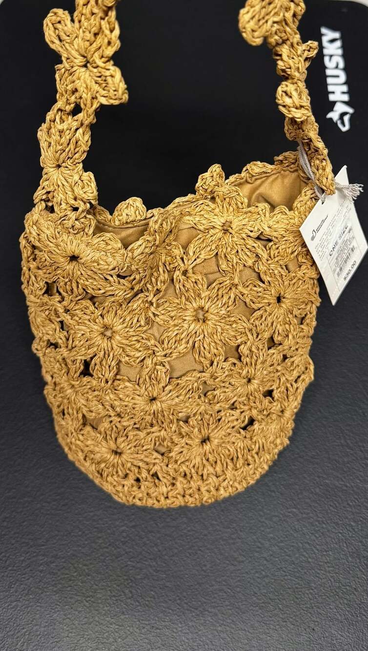B3 A New Day Floral Crochet Straw Shoulder Bag Beige NWT